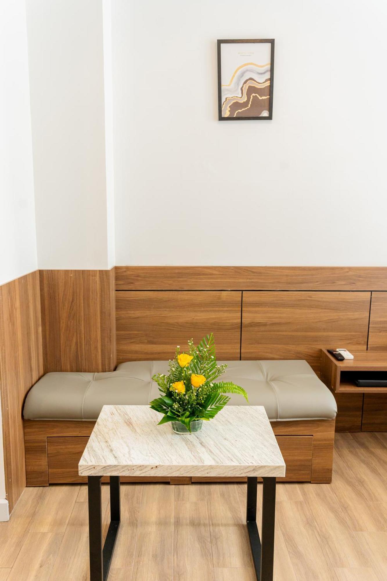 Lee Charming Hotel Nha Trang Buitenkant foto