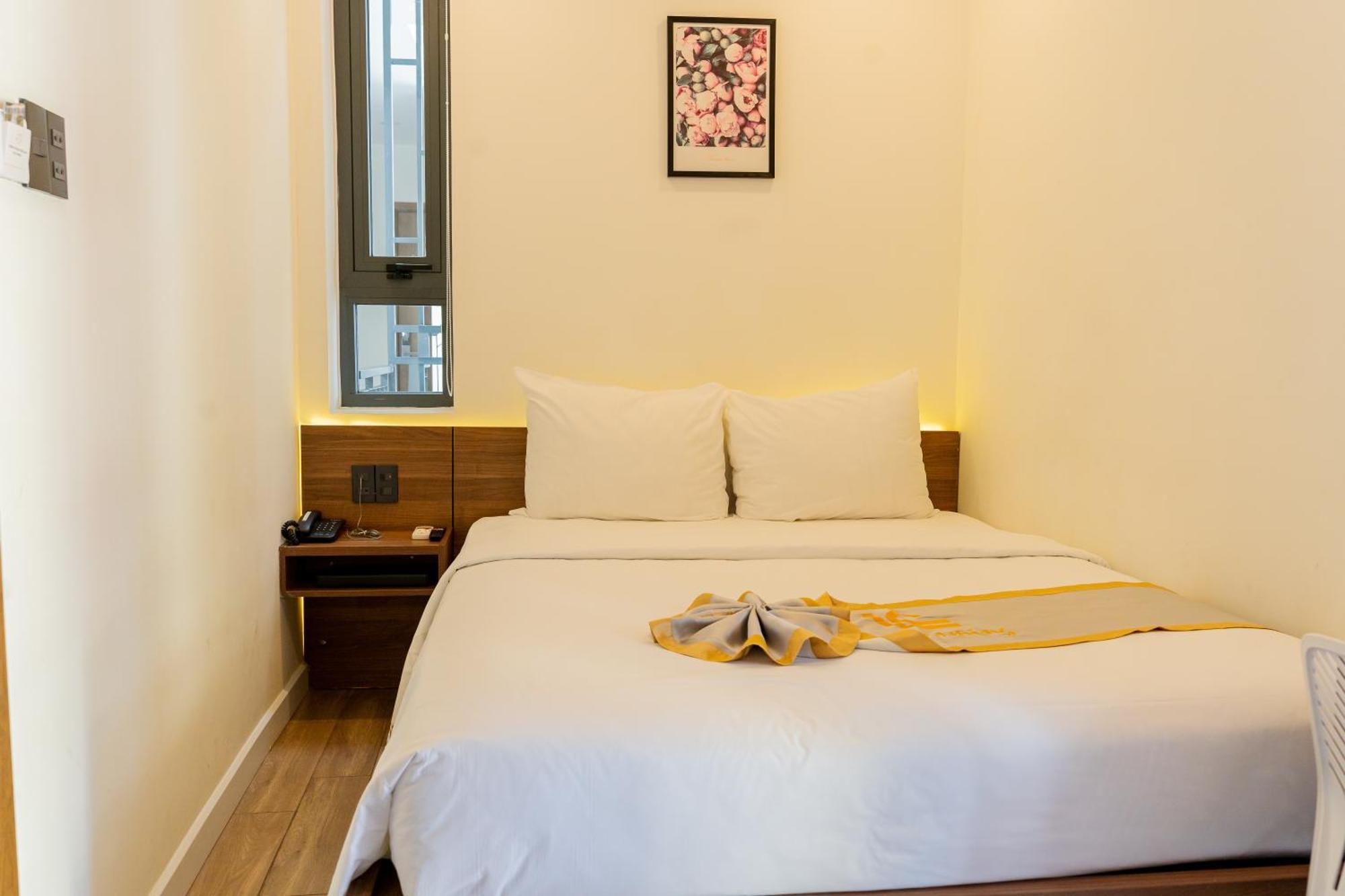 Lee Charming Hotel Nha Trang Buitenkant foto